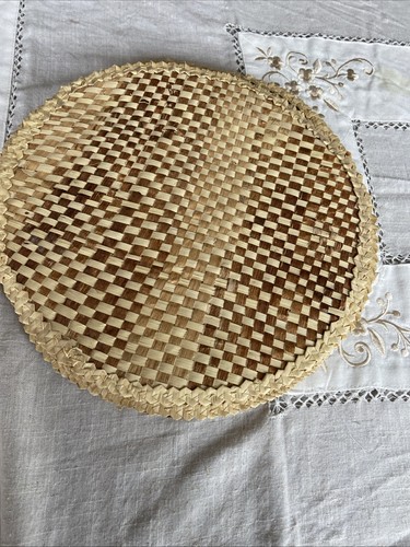 Round dining table mats set - round,