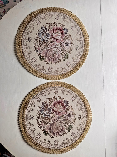 Vintage tapestry place mats - ,